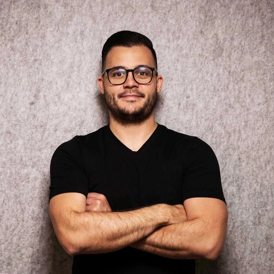 Mario Madrigal, Partner & COO of Red Stamp Media